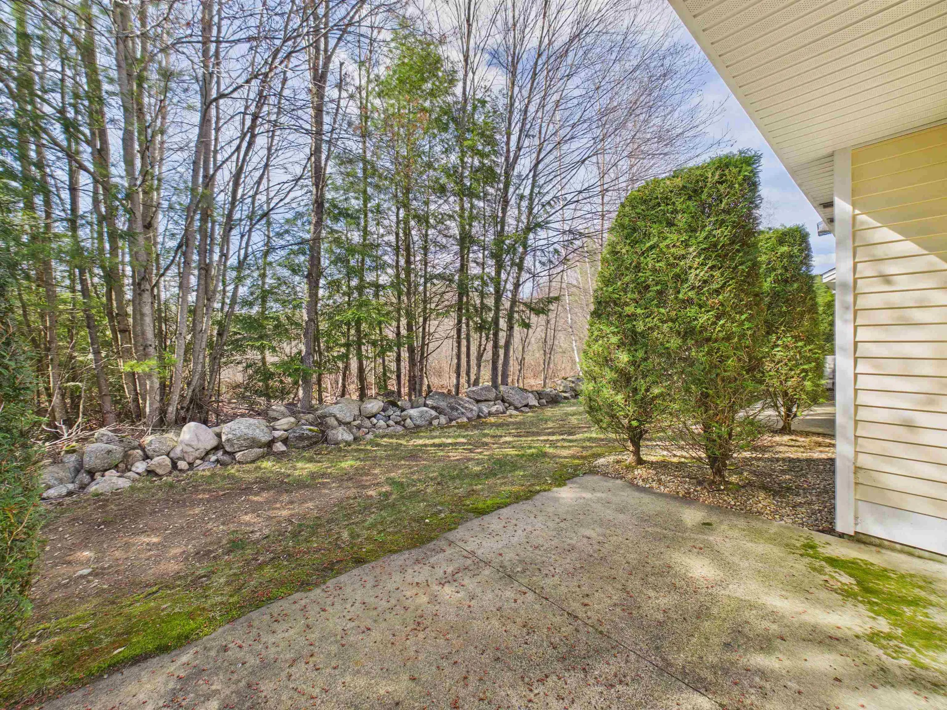 28 Owens Drive Swanzey NH 03446