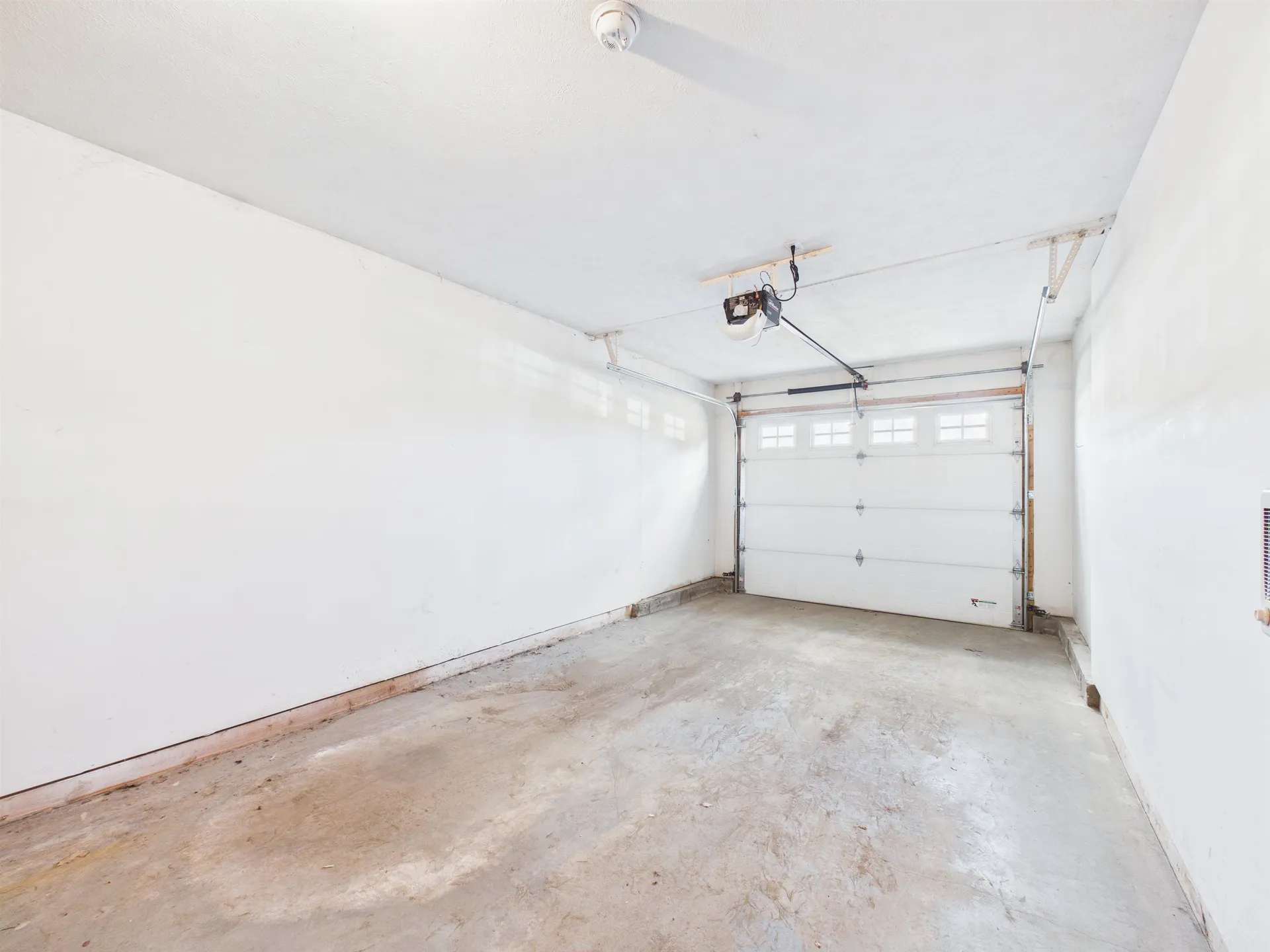 28 Owens Drive Swanzey NH 03446