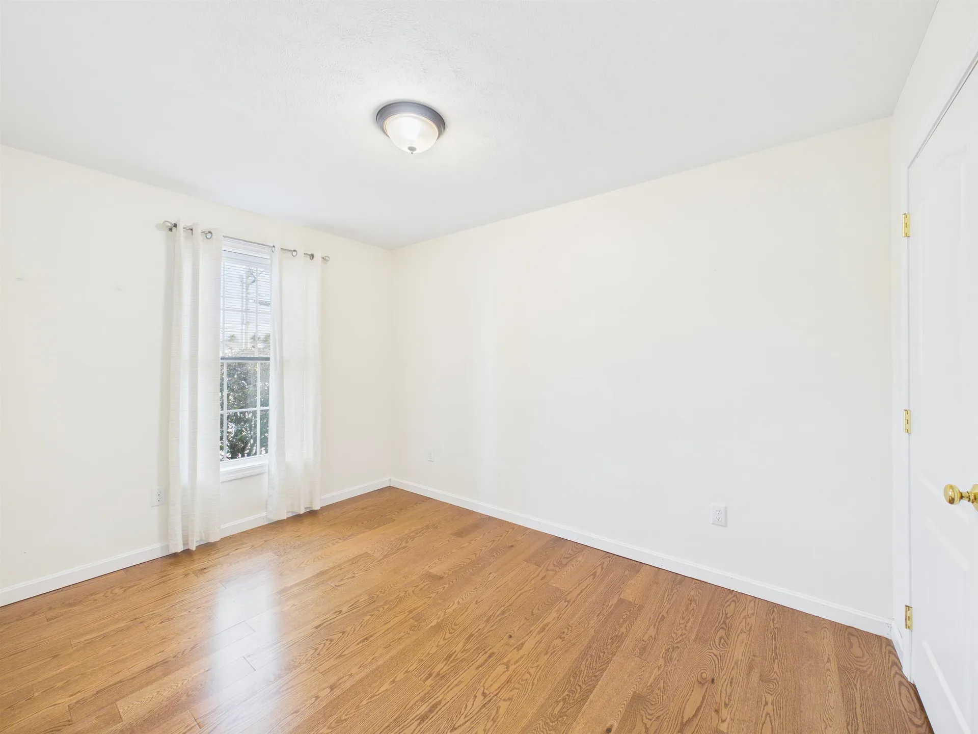 28 Owens Drive Swanzey NH 03446