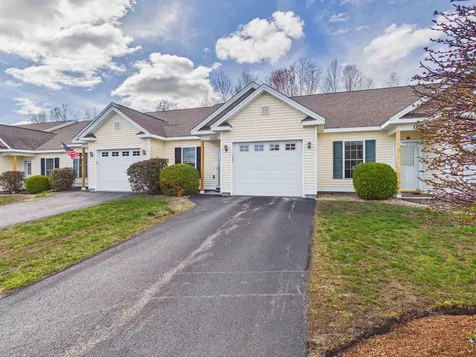 28 Owens Drive Swanzey NH 03446