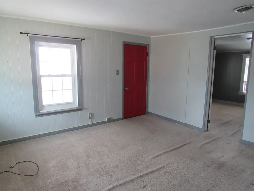 30 Longwood Avenue Manchester NH 03109