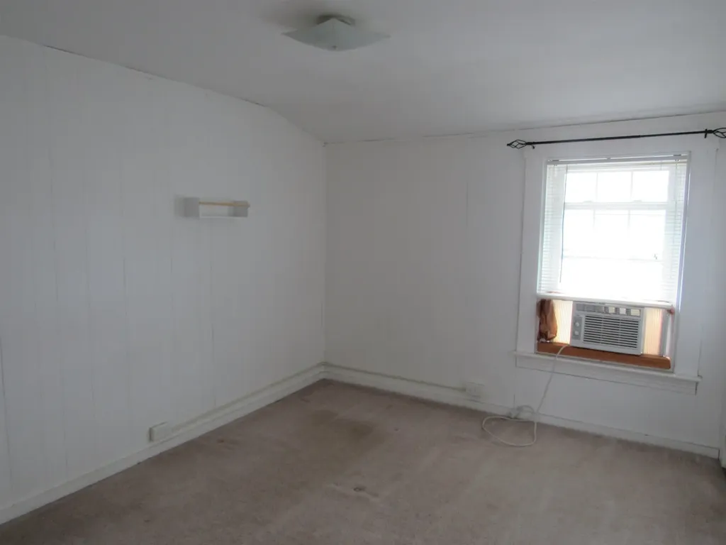 30 Longwood Avenue Manchester NH 03109