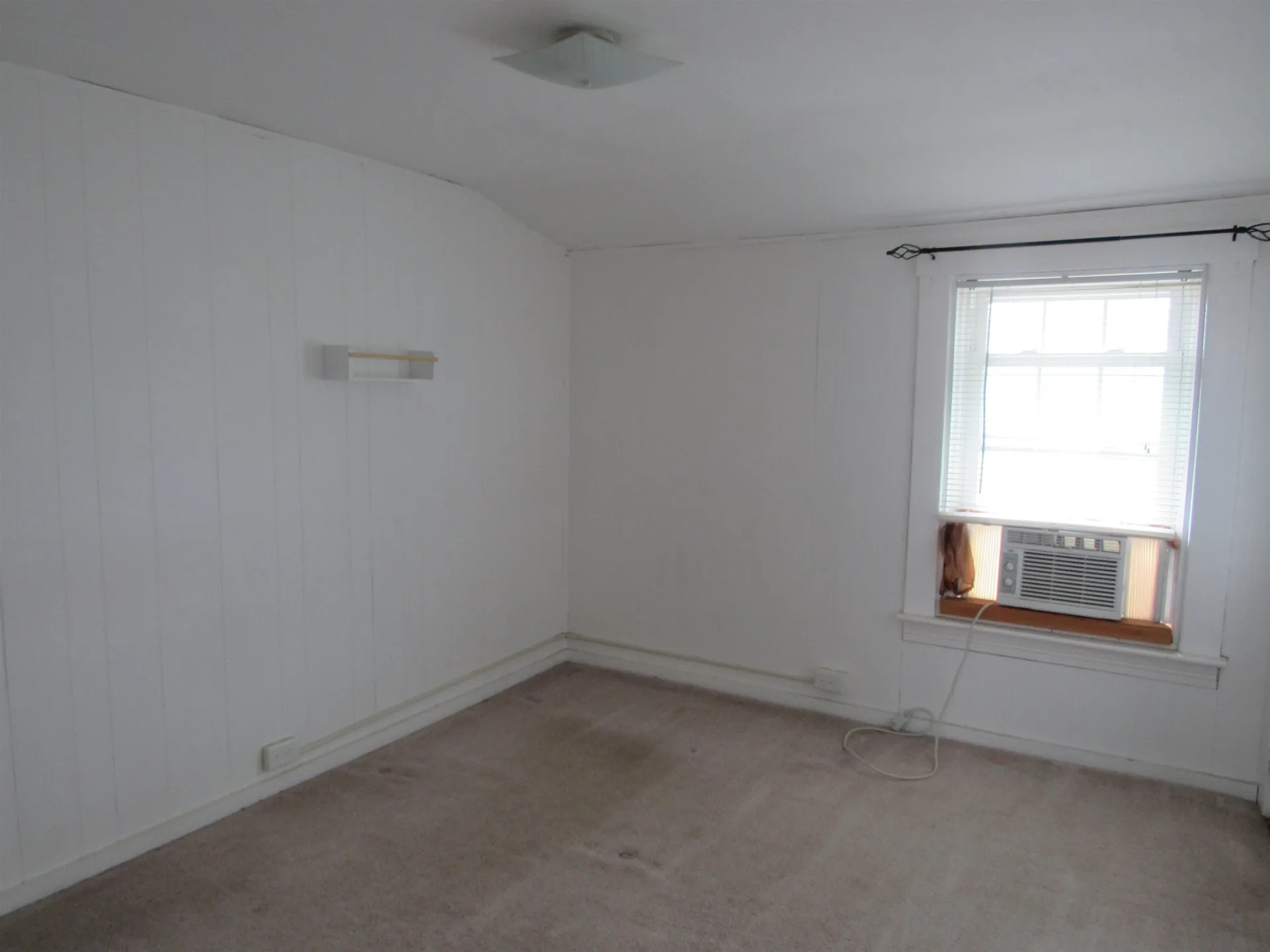 30 Longwood Avenue Manchester NH 03109