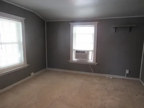30 Longwood Avenue Manchester NH 03109