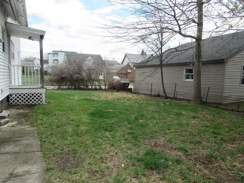 30 Longwood Avenue Manchester NH 03109