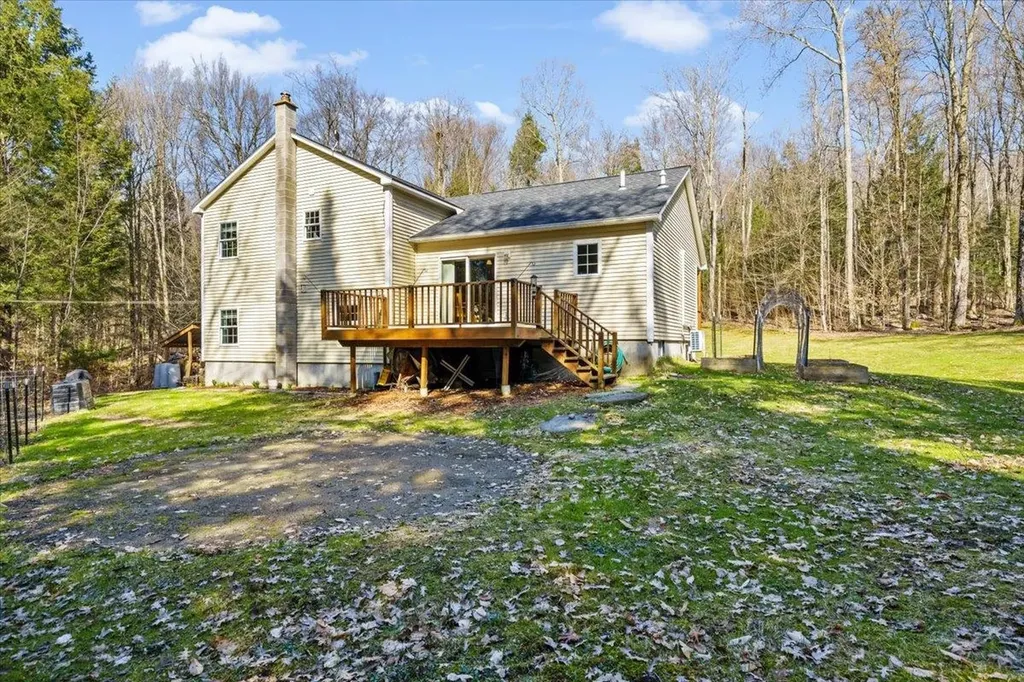 237 Hillside Lane Fletcher VT 05448