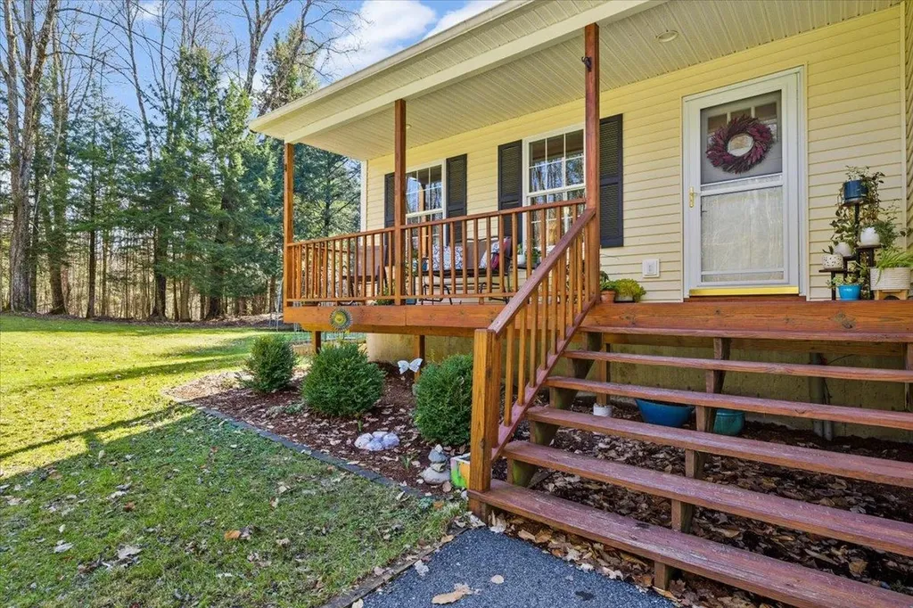 237 Hillside Lane Fletcher VT 05448