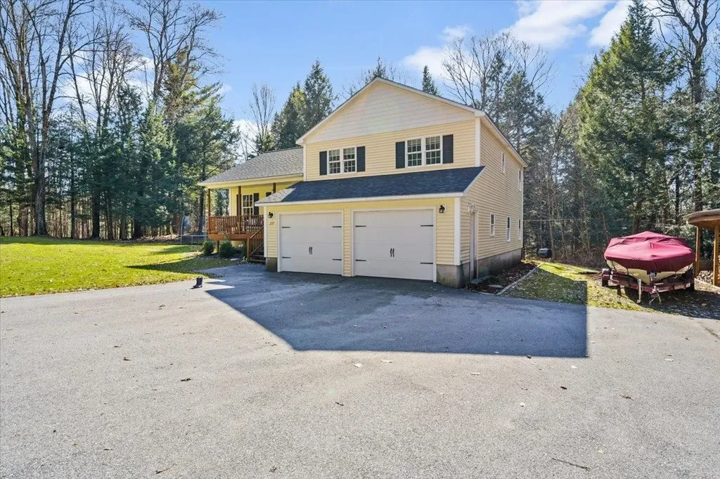 237 Hillside Lane Fletcher VT 05448