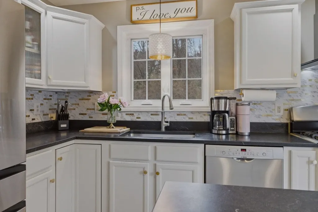 6 Stocklan Circle Dover NH 03820