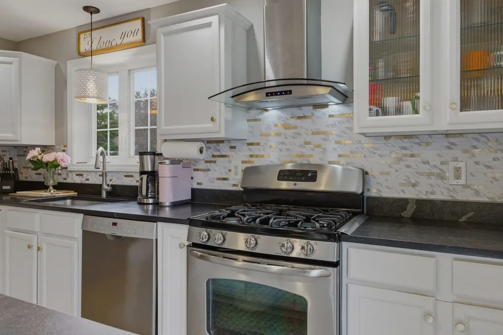 6 Stocklan Circle Dover NH 03820