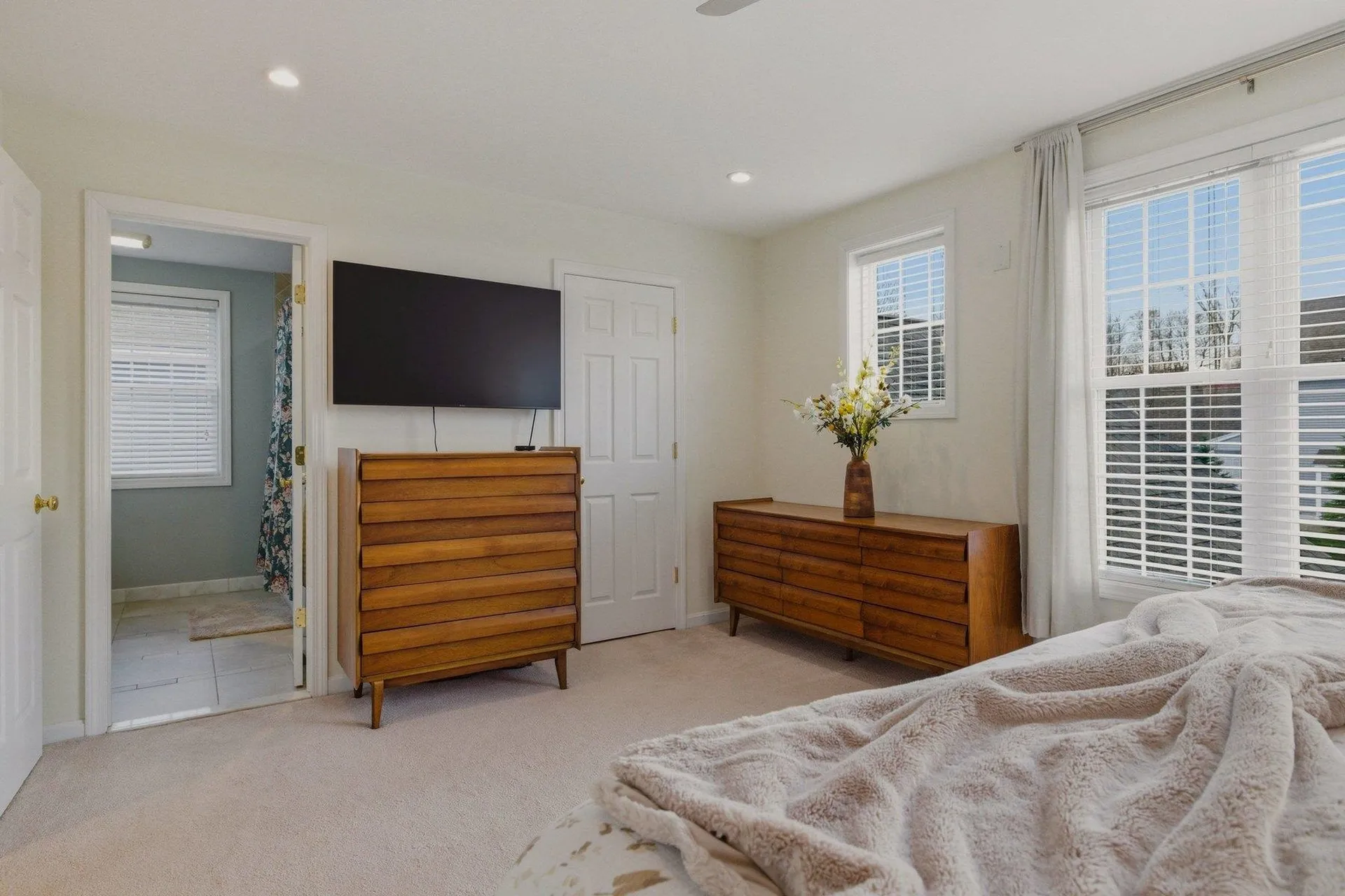 6 Stocklan Circle Dover NH 03820