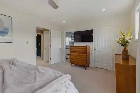 6 Stocklan Circle Dover NH 03820