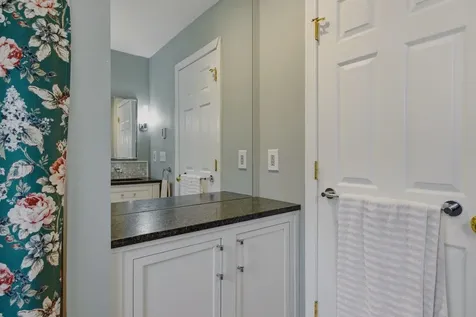 6 Stocklan Circle Dover NH 03820