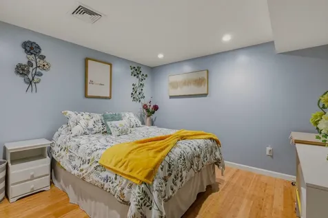 6 Stocklan Circle Dover NH 03820