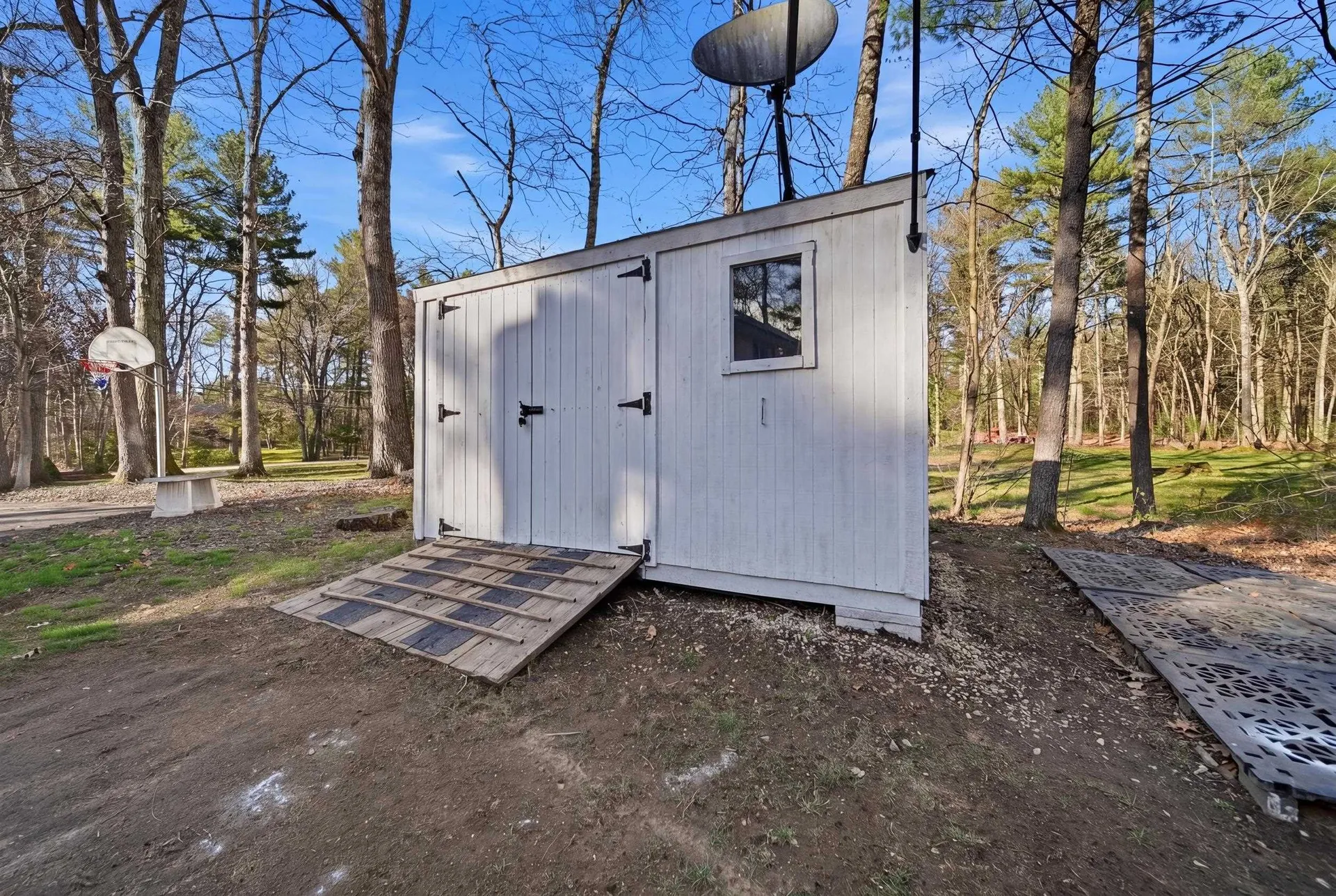 27 Winslow Farm Road Hudson NH 03051