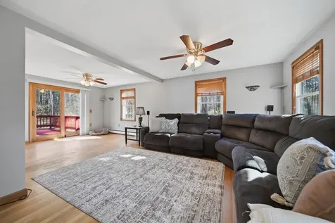 27 Winslow Farm Road Hudson NH 03051