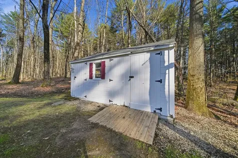27 Winslow Farm Road Hudson NH 03051