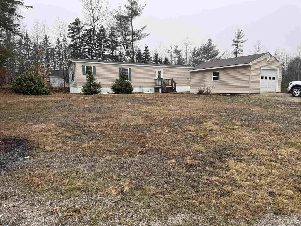 6 Popple Way Newport NH 03773