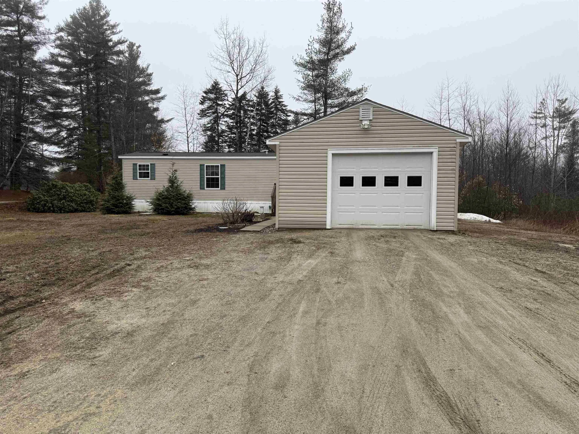 6 Popple Way Newport NH 03773