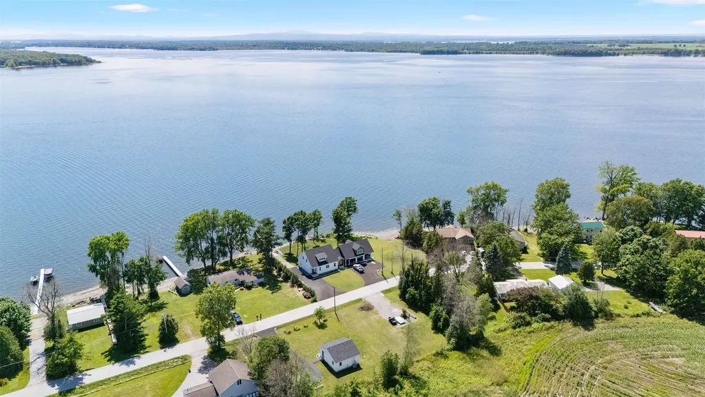 489 Lakewood Drive Swanton VT 05488