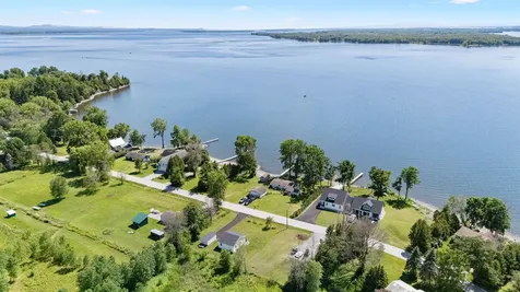 489 Lakewood Drive Swanton VT 05488