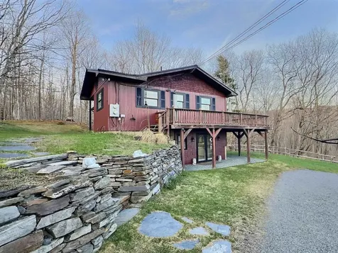 1568 Spaulding Road St. Johnsbury VT 05819