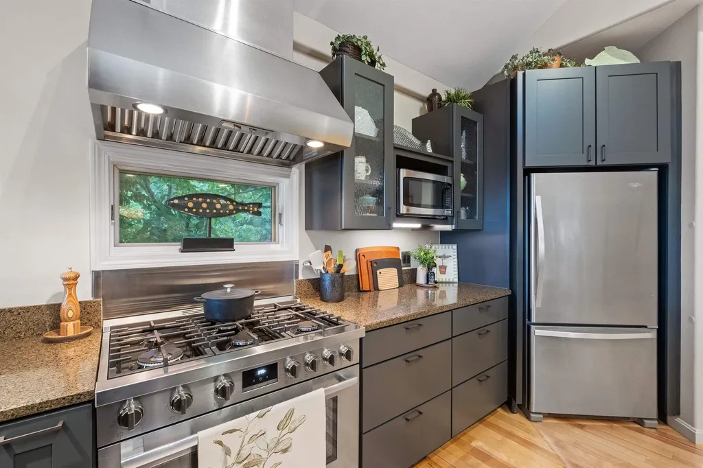 34 Briarwood Avenue Sanbornton NH 03269