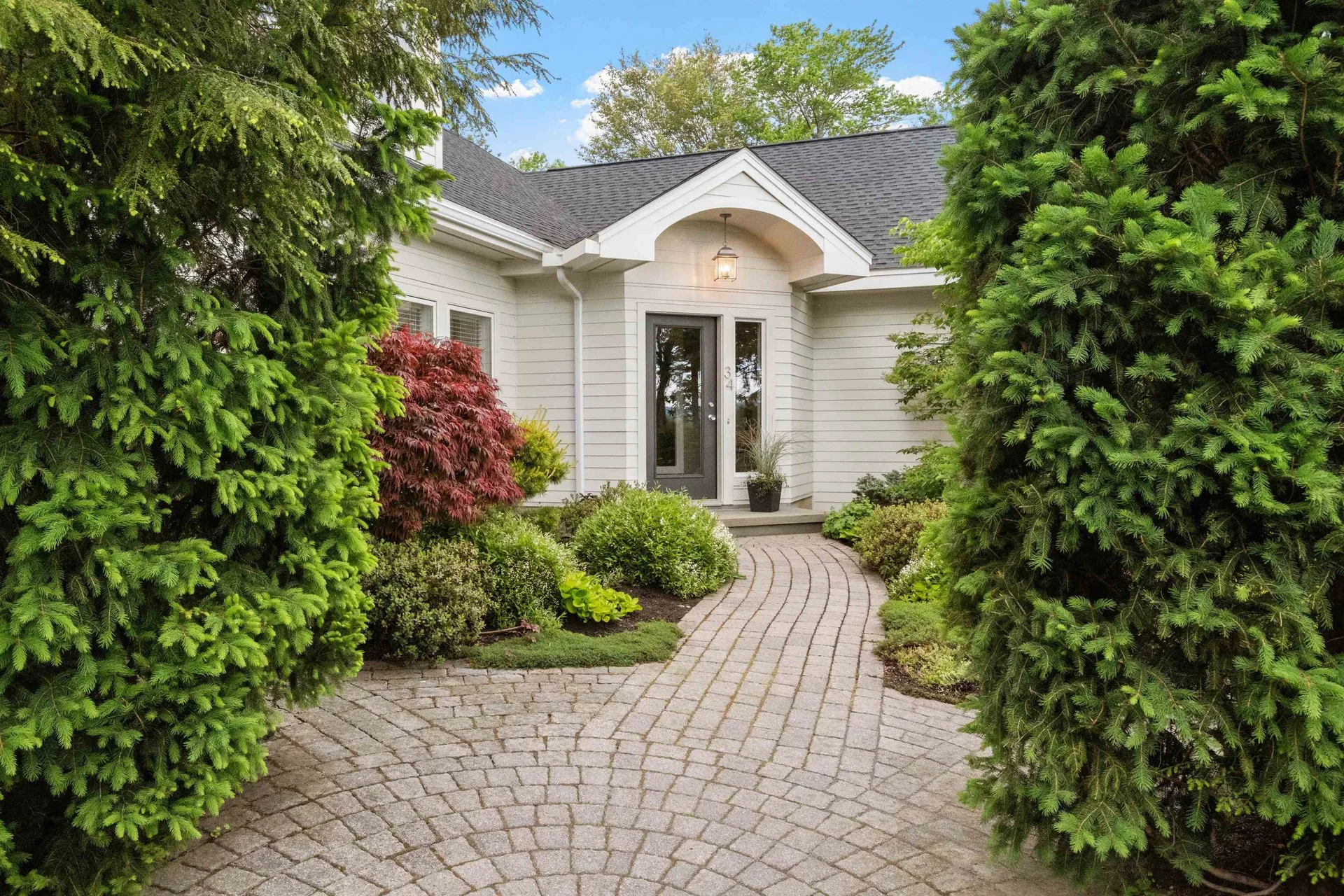 34 Briarwood Avenue Sanbornton NH 03269