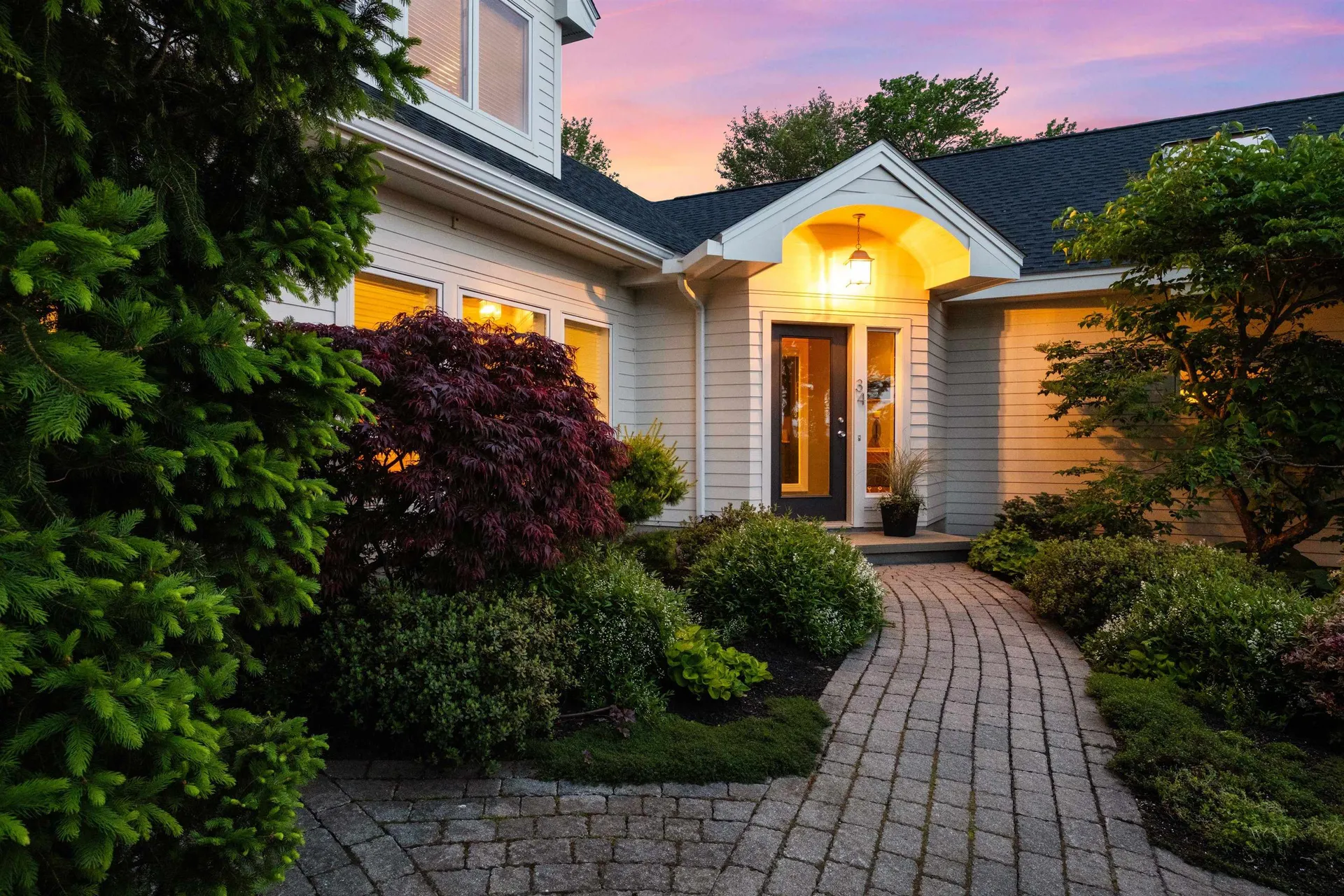 34 Briarwood Avenue Sanbornton NH 03269