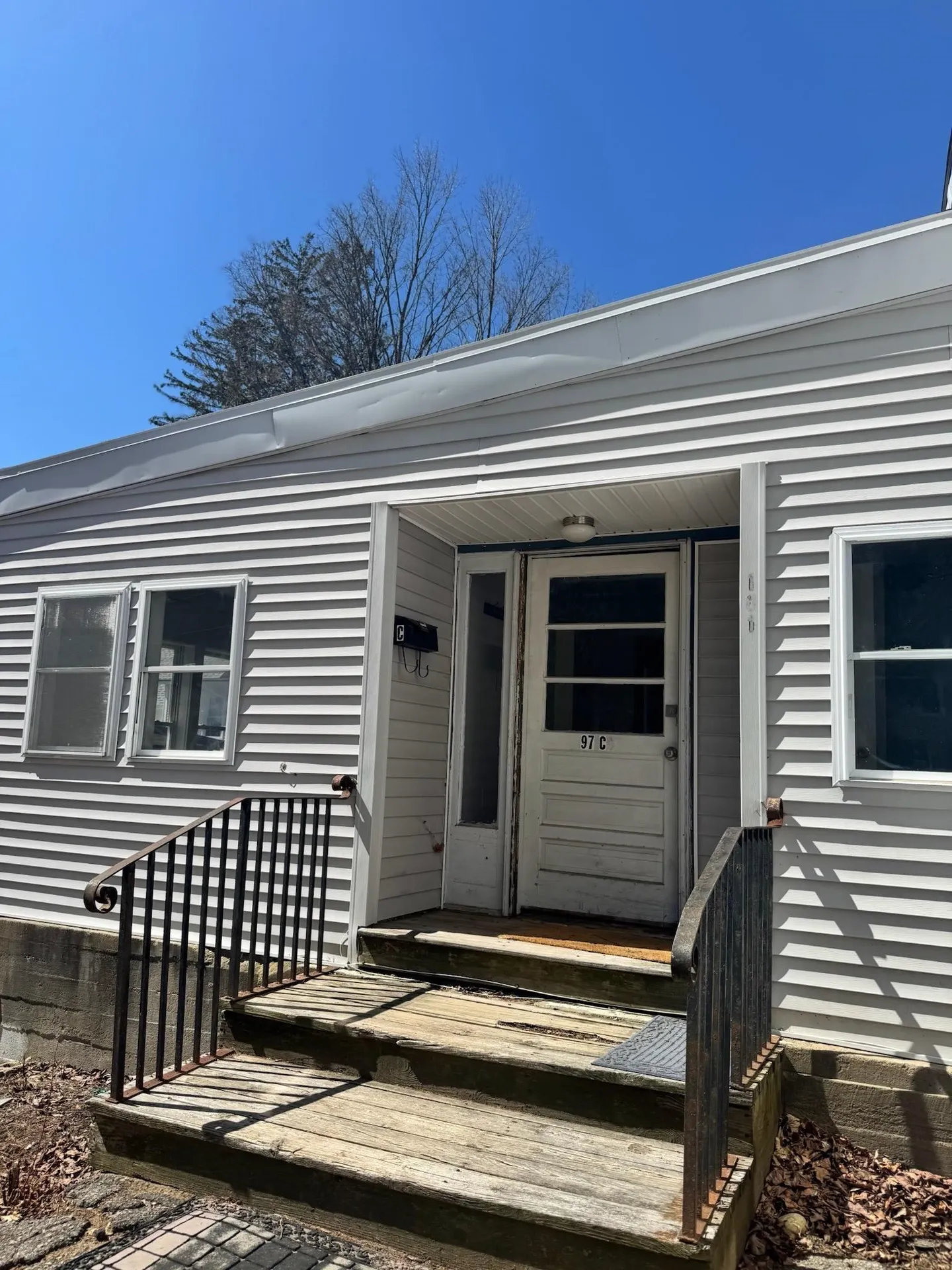 97 Franklin Street Franklin NH 03235