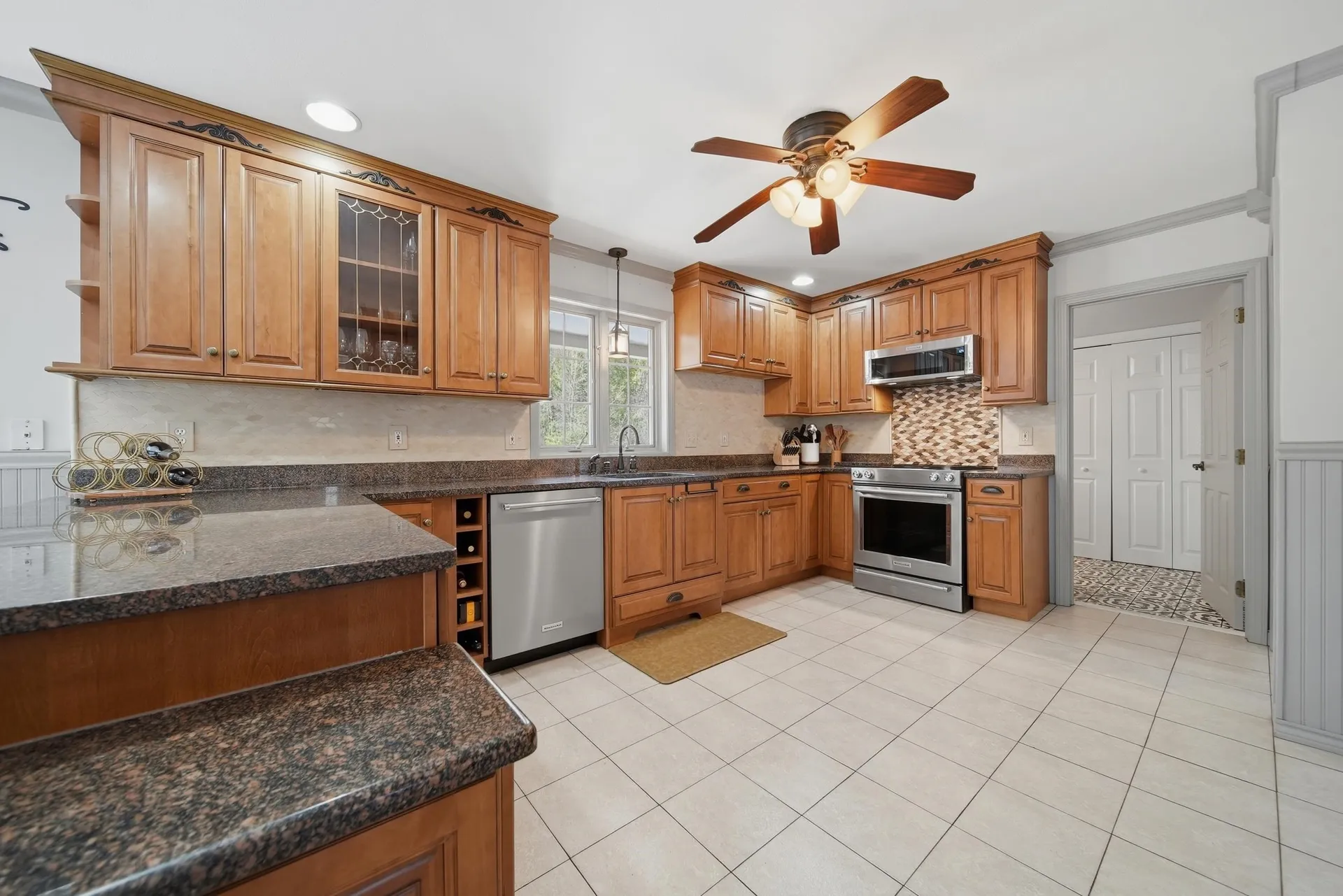 322 Meadow Fox Lane Chester NH 03036
