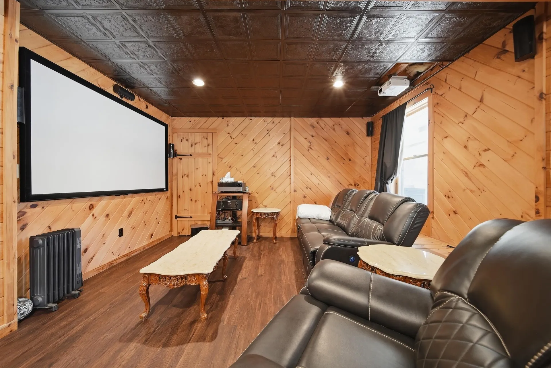 322 Meadow Fox Lane Chester NH 03036