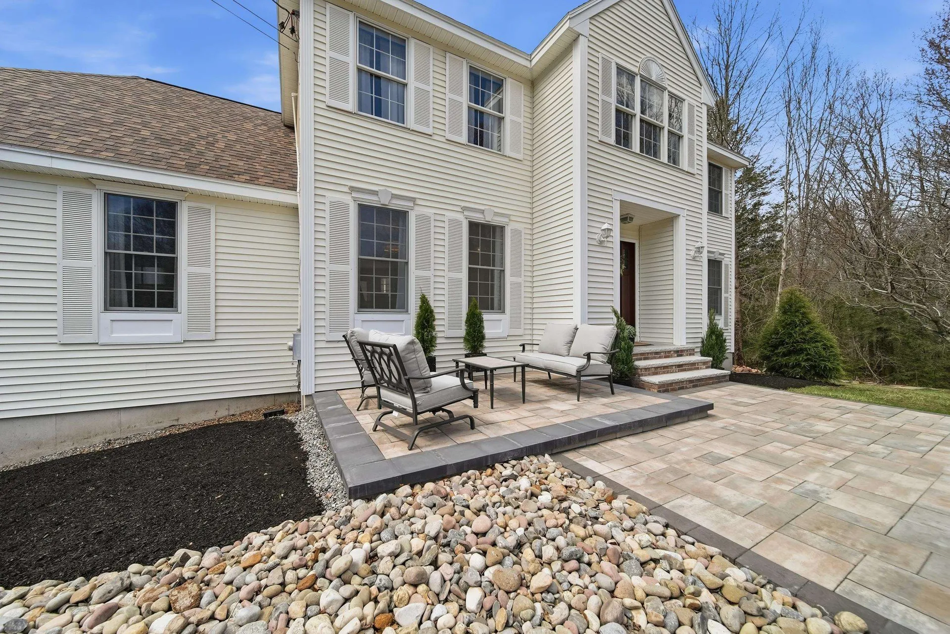 322 Meadow Fox Lane Chester NH 03036