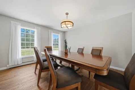 322 Meadow Fox Lane Chester NH 03036