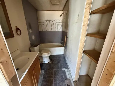 8 Spring Brook Road Newport NH 03773