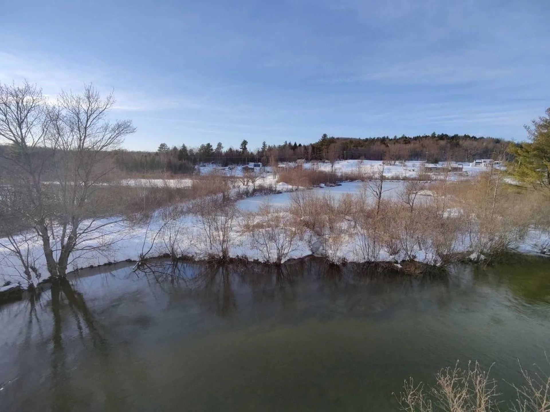162 Lower Main Street Sunapee NH 02782