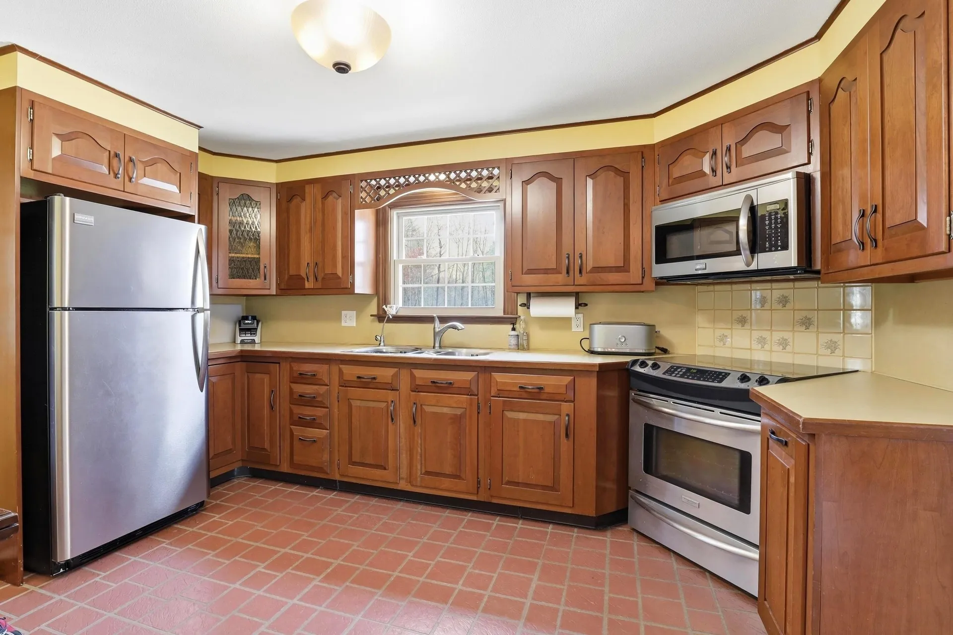 68 White Rock Hill Road Bow NH 03304