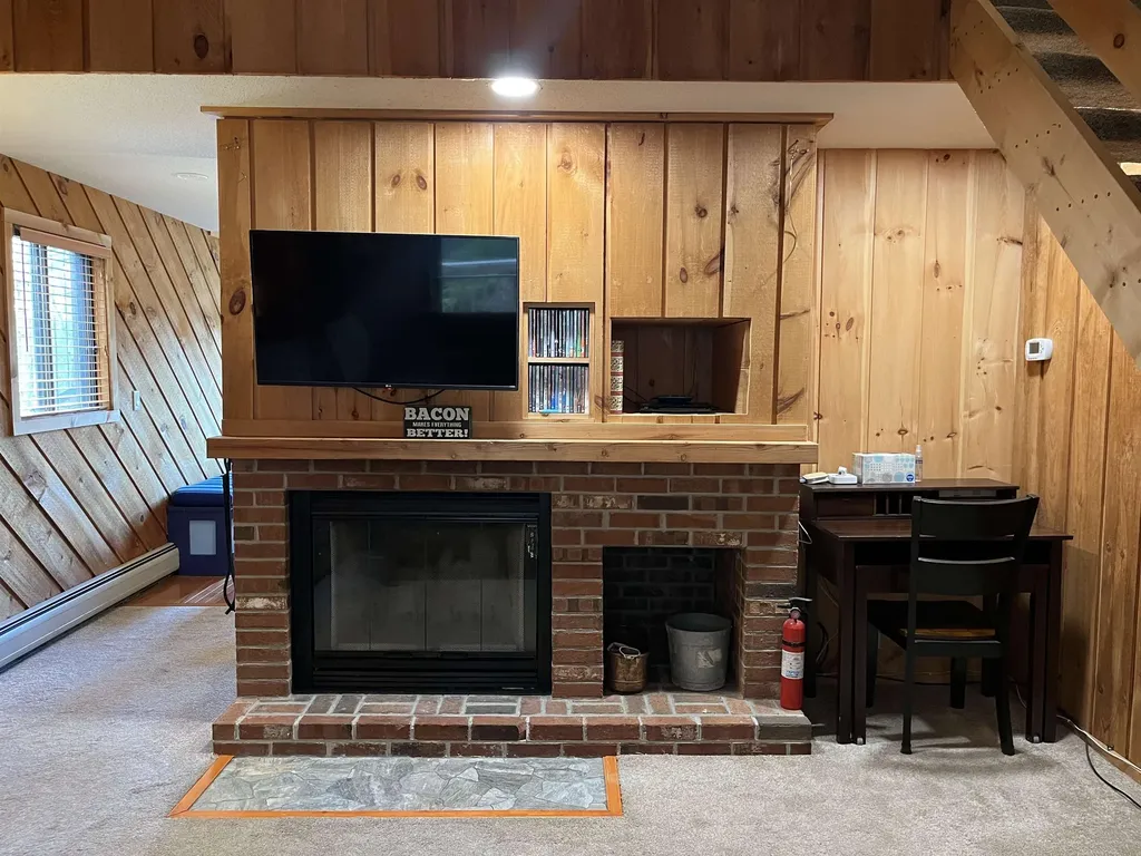 9F Brumms Way Dover VT 05356