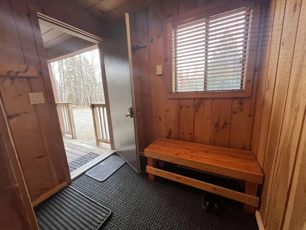 9F Brumms Way Dover VT 05356