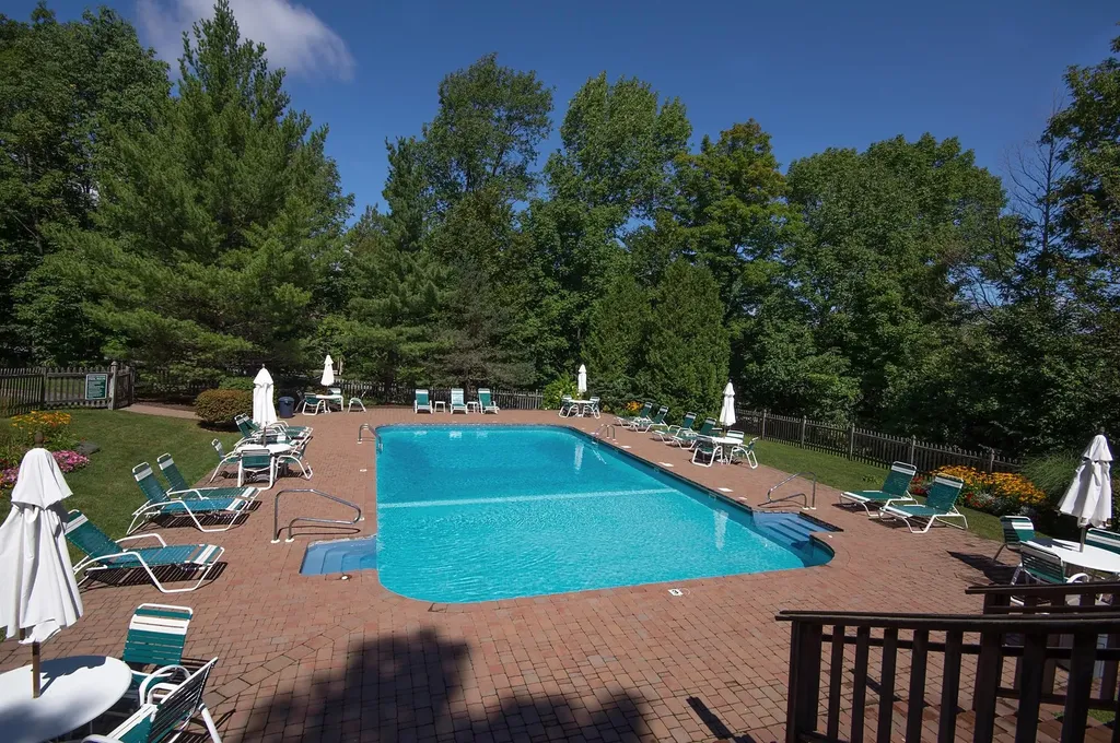 9F Brumms Way Dover VT 05356