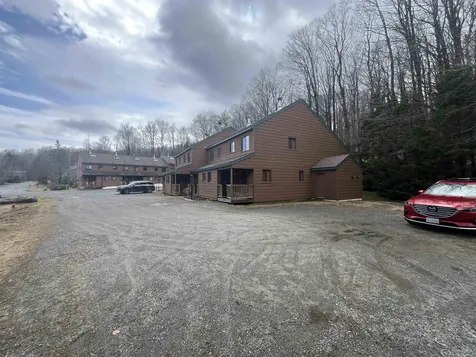 9F Brumms Way Dover VT 05356