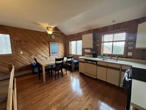 9F Brumms Way Dover VT 05356