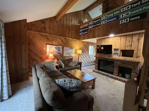 9F Brumms Way Dover VT 05356