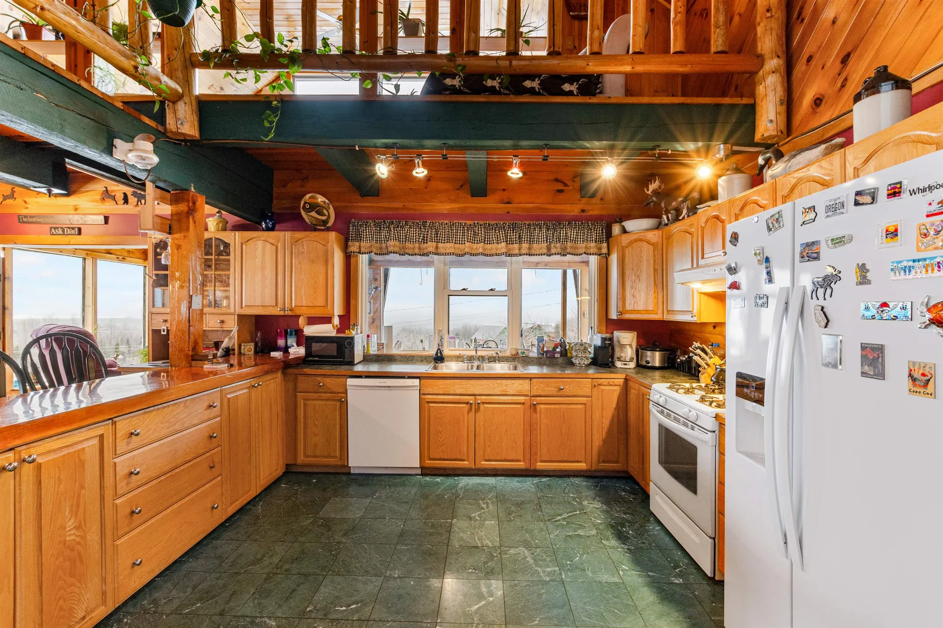 107 Lakeview Drive Errol NH 03579