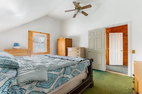 107 Lakeview Drive Errol NH 03579