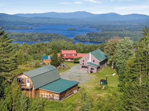 107 Lakeview Drive Errol NH 03579