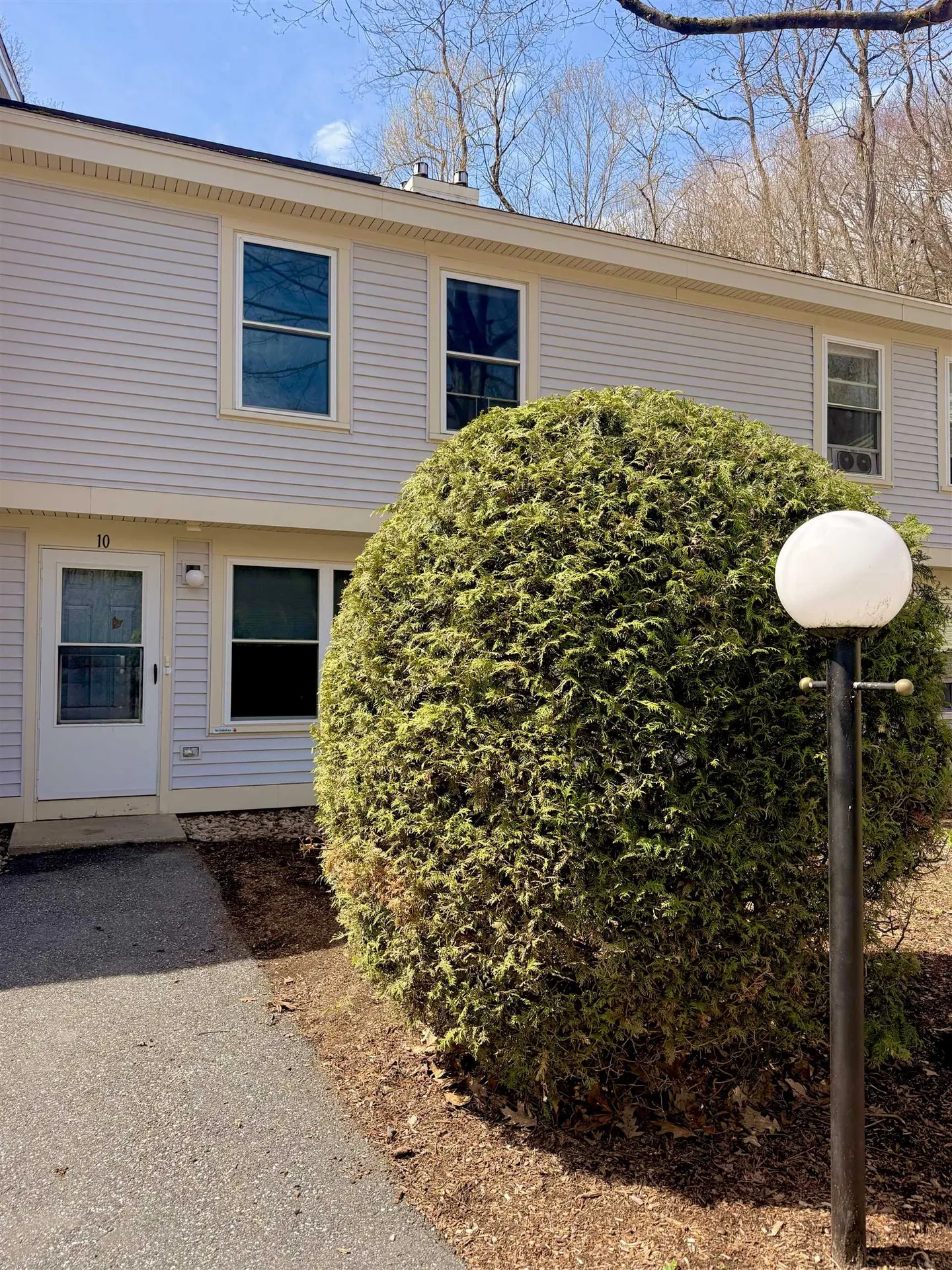 10 Morningside Commons Brattleboro VT 05301