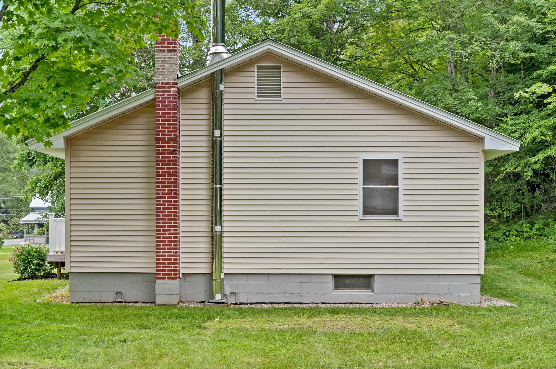 919 Vt Route 100 South Rochester VT 05767