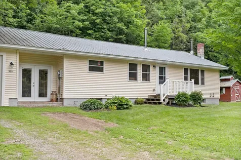919 Vt Route 100 South Rochester VT 05767
