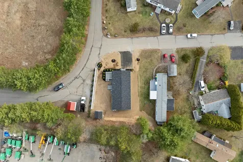 1 Granite Drive North Hampton NH 03862